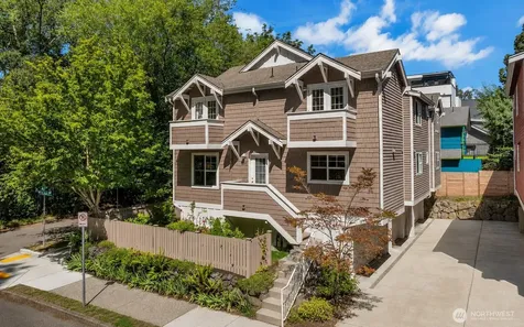 4720 Interlake Avenue N Seattle WA 98103