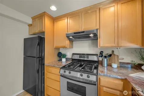 4720 Interlake Avenue N Seattle WA 98103