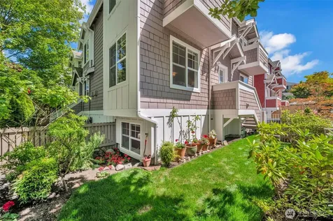 4720 Interlake Avenue N Seattle WA 98103