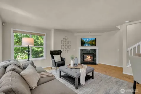 4720 Interlake Avenue N Seattle WA 98103
