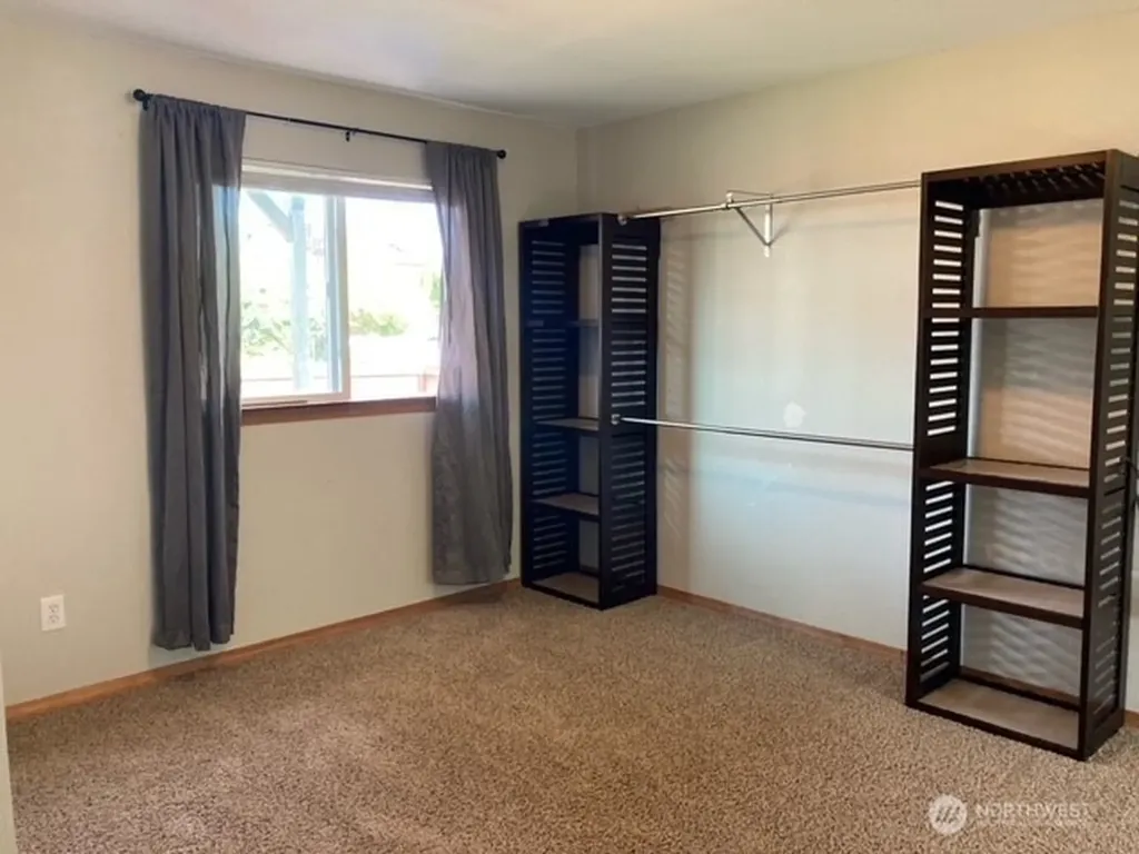10429 56th Drive NE Marysville WA 98270