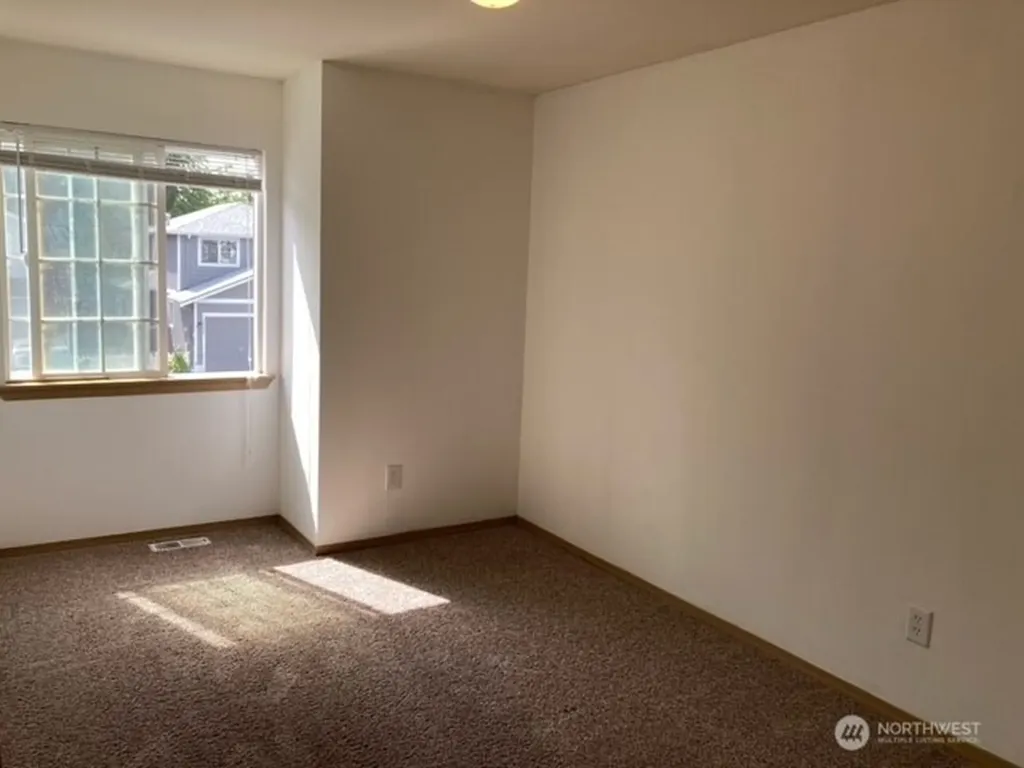 10429 56th Drive NE Marysville WA 98270