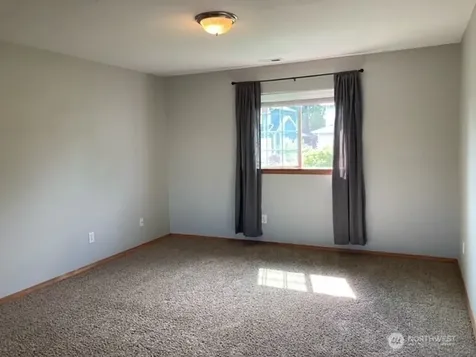 10429 56th Drive NE Marysville WA 98270
