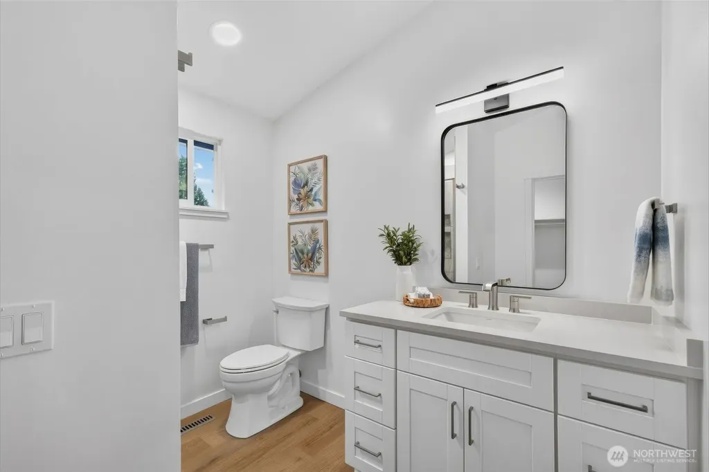 4211 210th Place NE Sammamish WA 98074