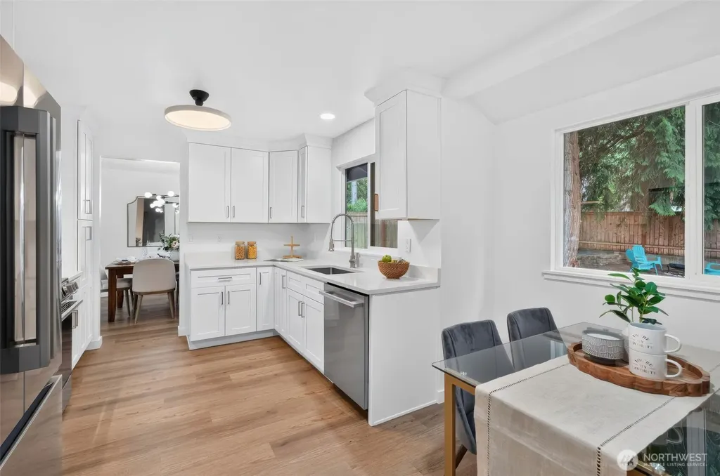 4211 210th Place NE Sammamish WA 98074