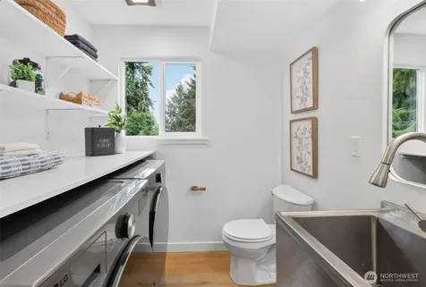 4211 210th Place NE Sammamish WA 98074