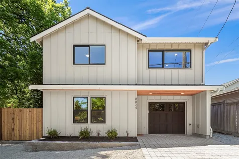 8824 32nd Avenue SW Seattle WA 98126