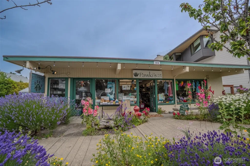 199 Main Street Orcas Island WA 98245