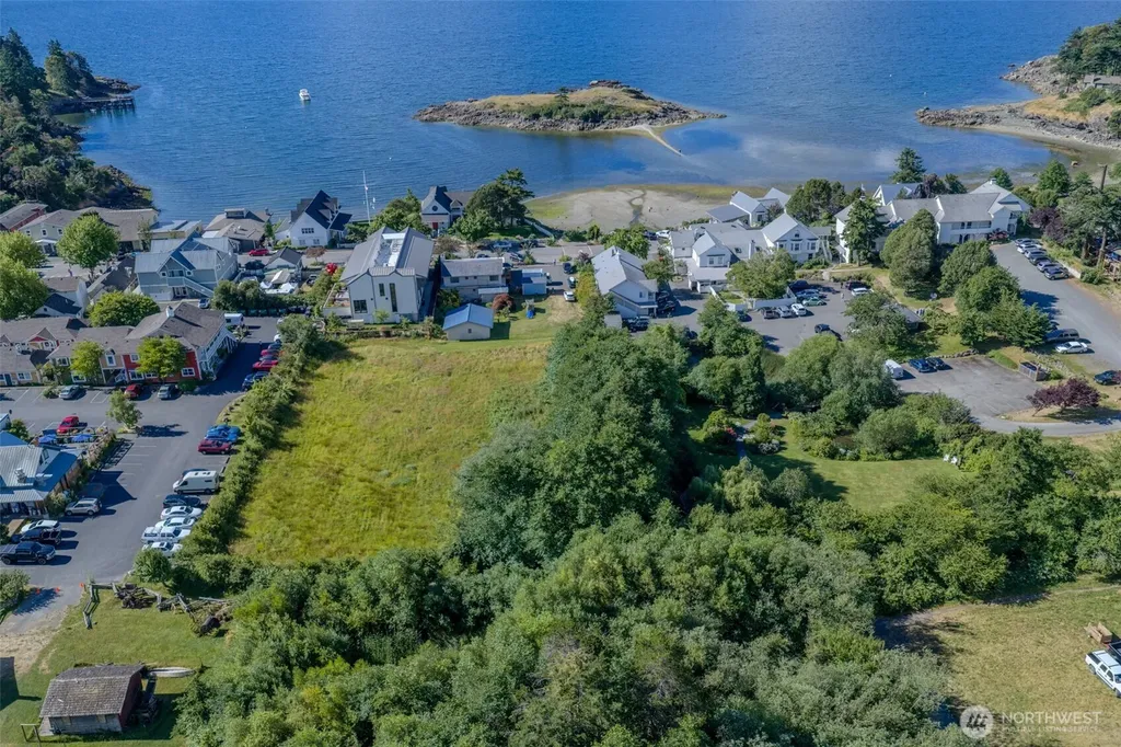 199 Main Street Orcas Island WA 98245