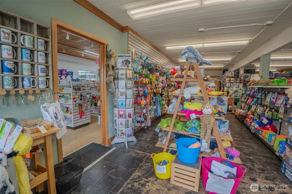 199 Main Street Orcas Island WA 98245