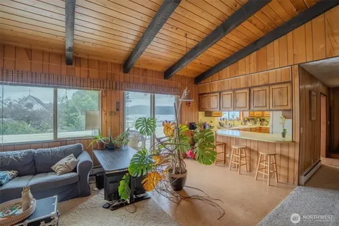 199 Main Street Orcas Island WA 98245