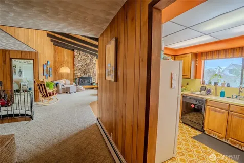 199 Main Street Orcas Island WA 98245