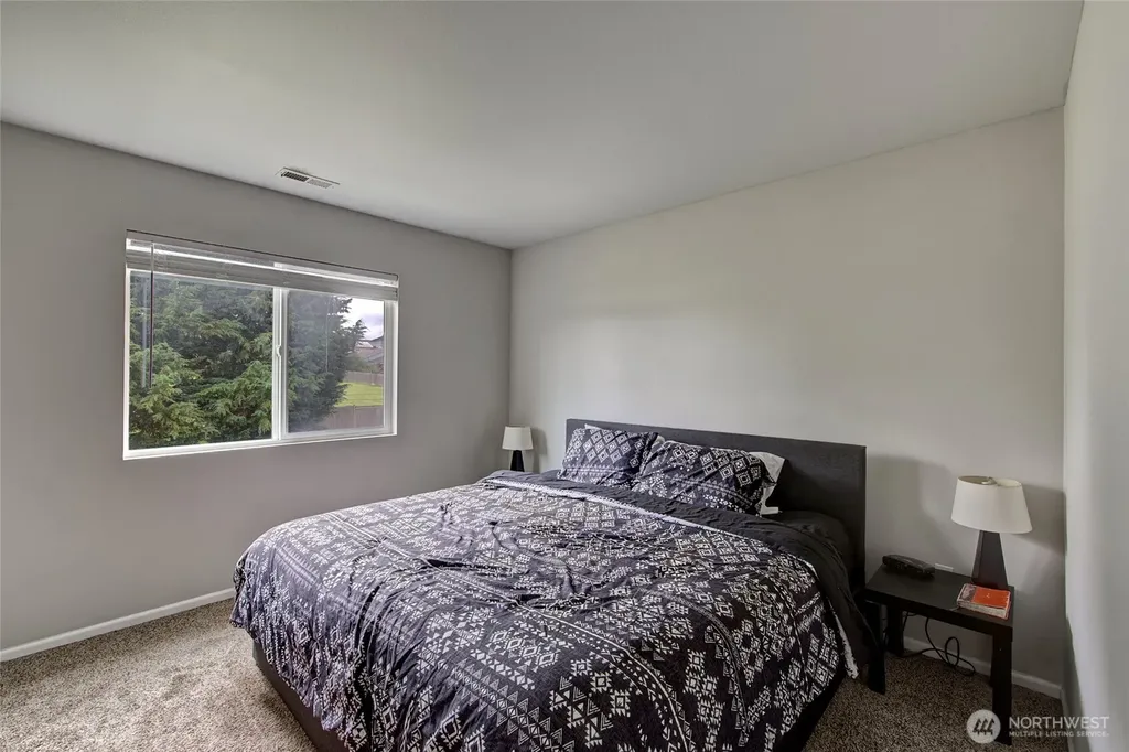 7230 286th Place NW Stanwood WA 98292