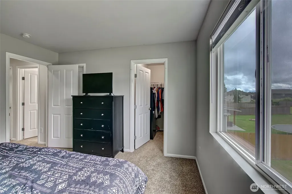 7230 286th Place NW Stanwood WA 98292