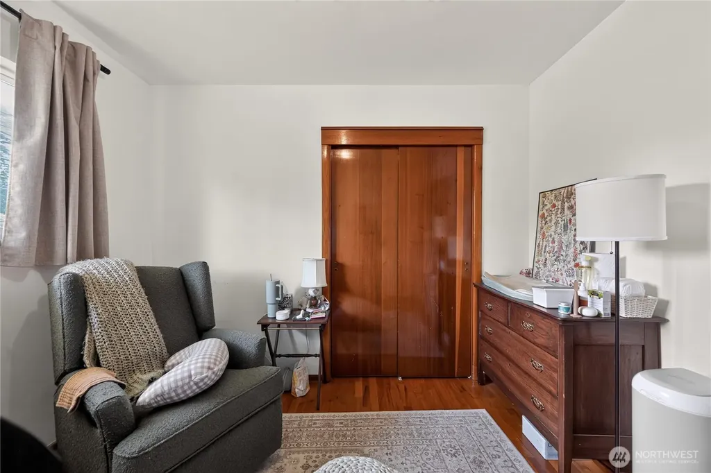 9325 Northlake Drive SW Lakewood WA 98498