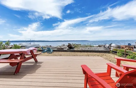 196 Edgebluff Road Camano Island WA 98282