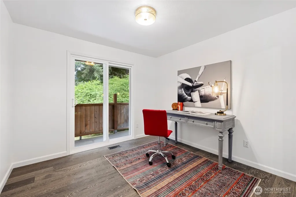 13950 127th Place NE Kirkland WA 98034