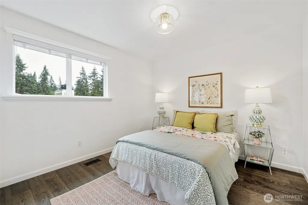 13950 127th Place NE Kirkland WA 98034