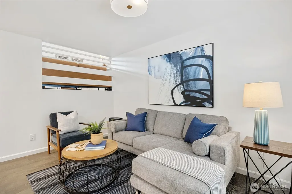 13950 127th Place NE Kirkland WA 98034