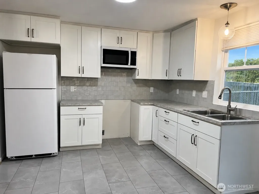 814 W Marion Aberdeen WA 98520
