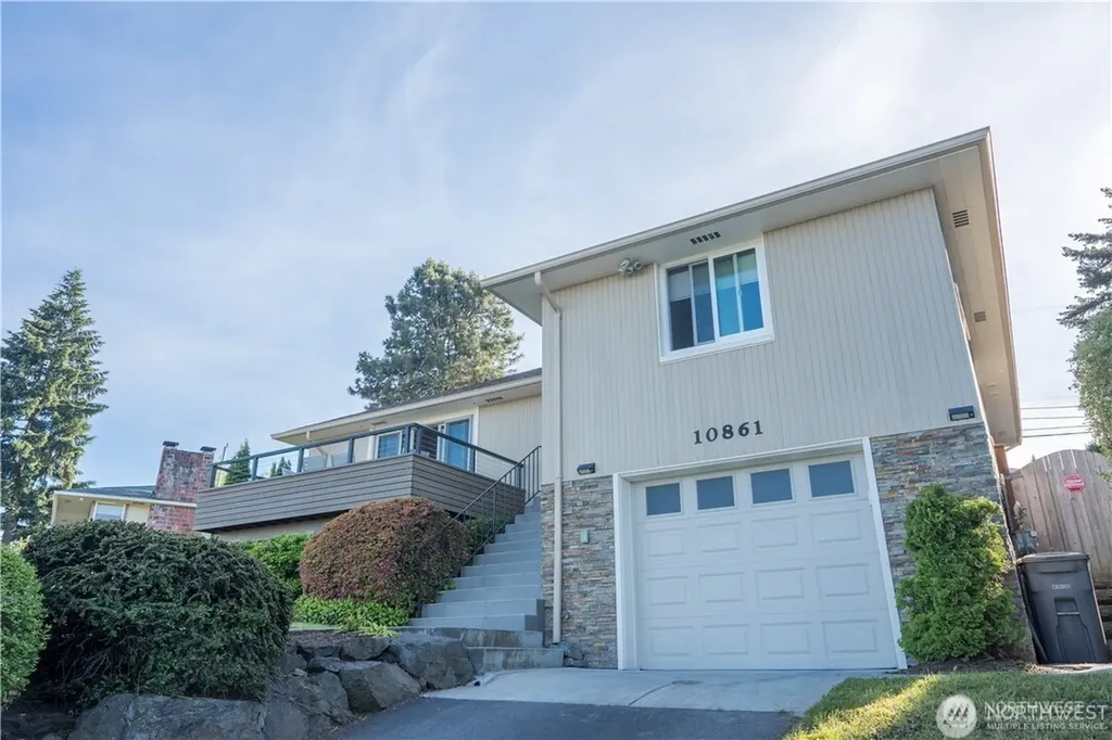 10861 Auburn Avenue S Seattle WA 98178