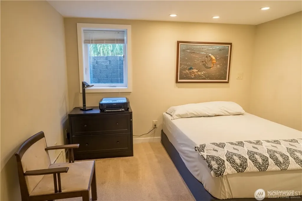 10861 Auburn Avenue S Seattle WA 98178