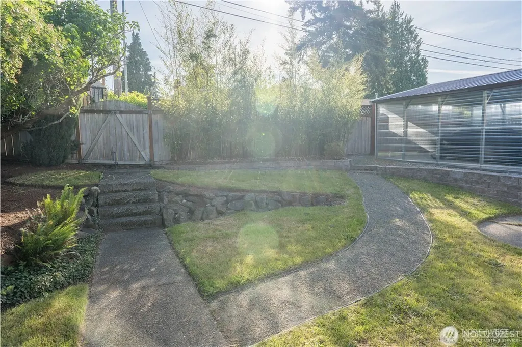 10861 Auburn Avenue S Seattle WA 98178
