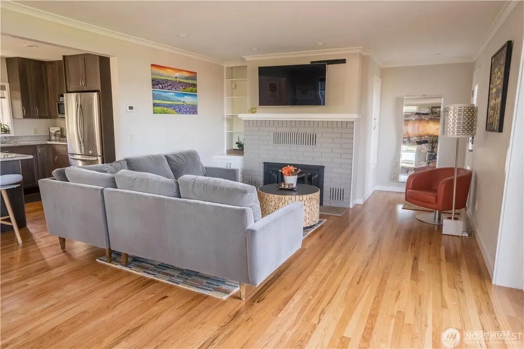 10861 Auburn Avenue S Seattle WA 98178