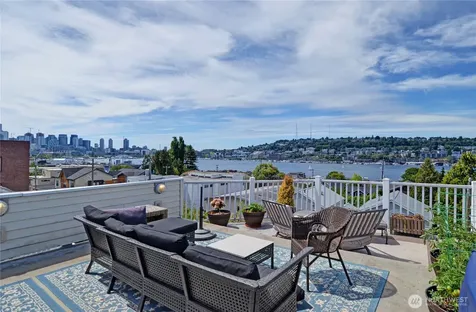 2215 Yale Ave E Seattle WA 98102