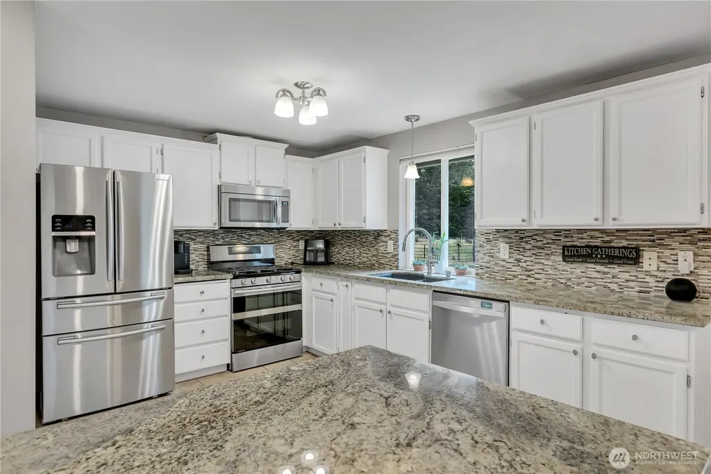 19020 34th Avenue E Tacoma WA 98446