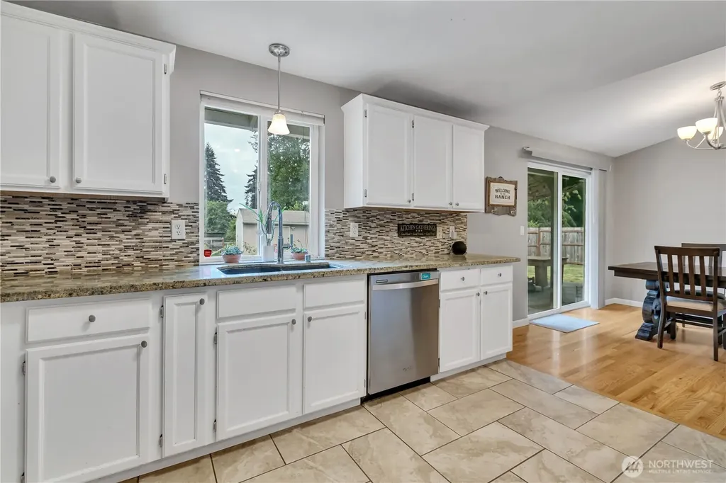 19020 34th Avenue E Tacoma WA 98446