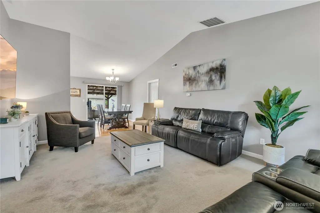 19020 34th Avenue E Tacoma WA 98446