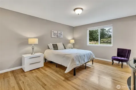 19020 34th Avenue E Tacoma WA 98446