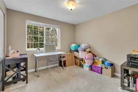 19020 34th Avenue E Tacoma WA 98446