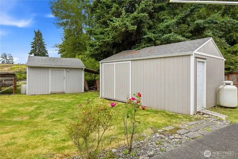 19020 34th Avenue E Tacoma WA 98446