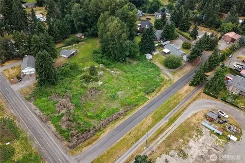 19020 34th Avenue E Tacoma WA 98446