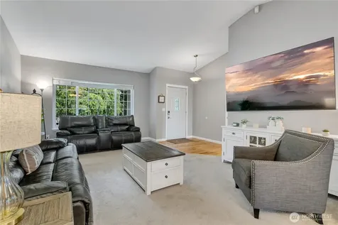19020 34th Avenue E Tacoma WA 98446