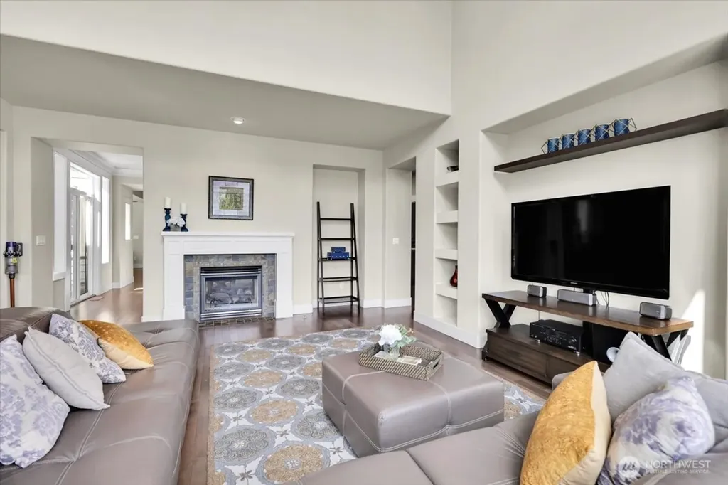 13721 SE 90th Place Newcastle WA 98059