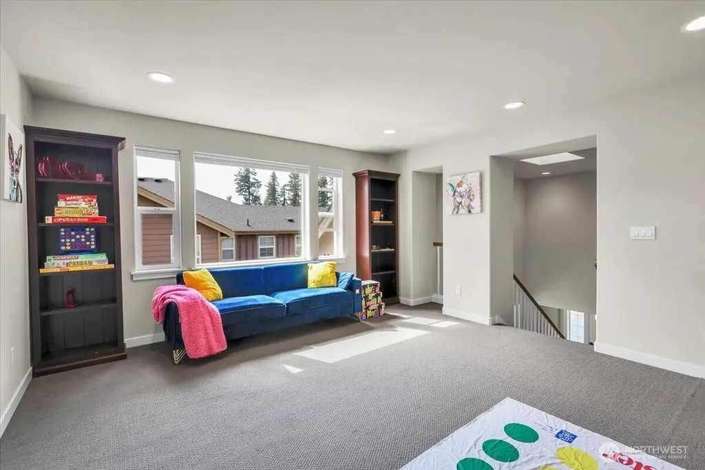 13721 SE 90th Place Newcastle WA 98059