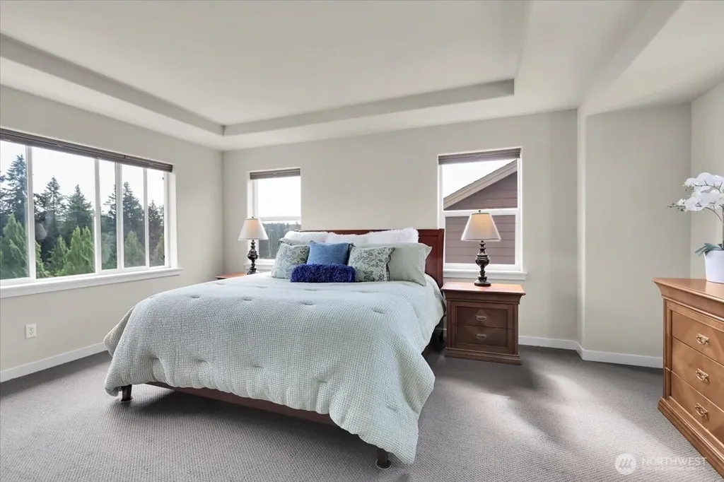 13721 SE 90th Place Newcastle WA 98059