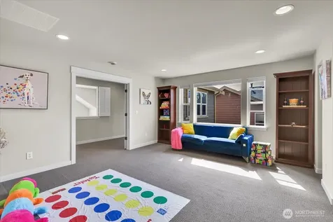 13721 SE 90th Place Newcastle WA 98059
