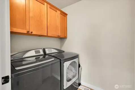 13721 SE 90th Place Newcastle WA 98059