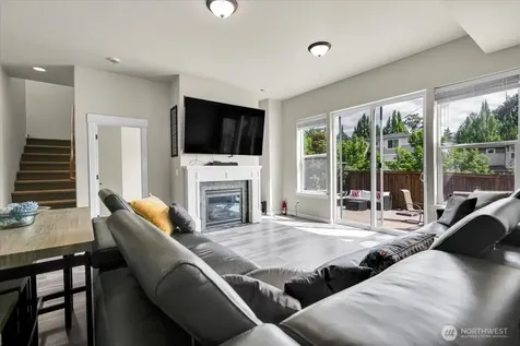 13721 SE 90th Place Newcastle WA 98059