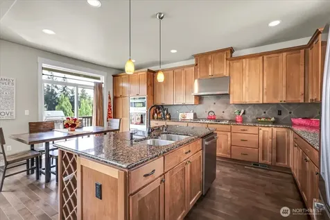 13721 SE 90th Place Newcastle WA 98059
