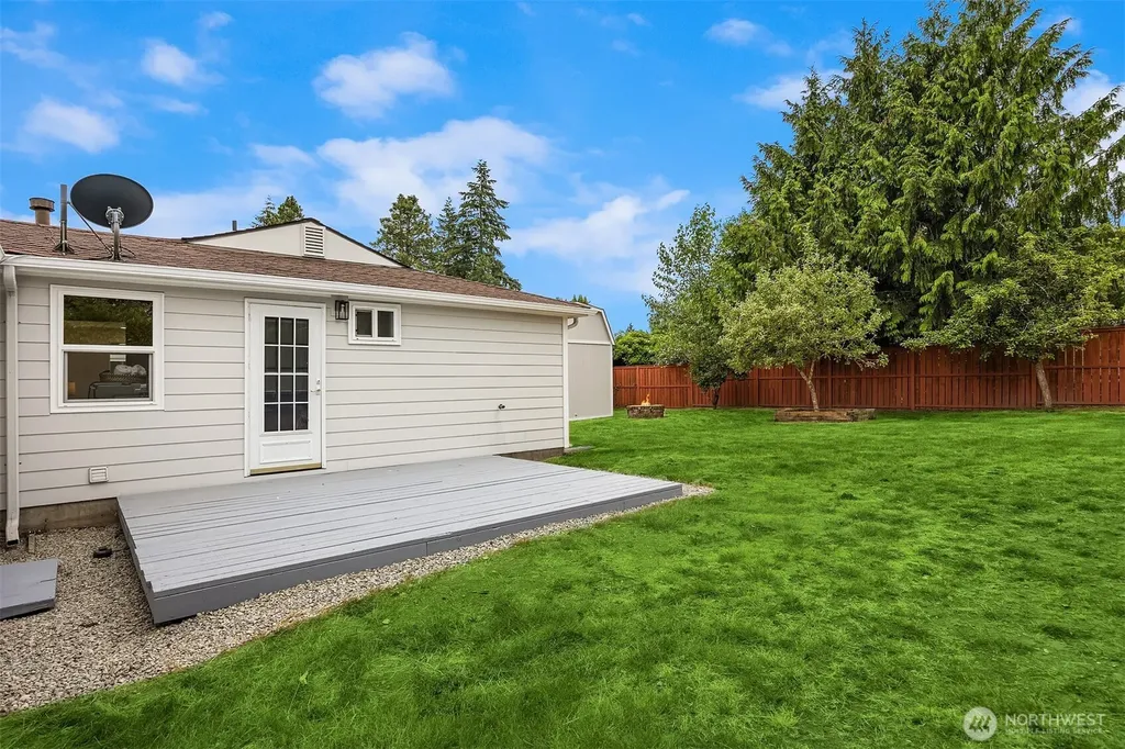 17563 12th Avenue NE Shoreline WA 98155