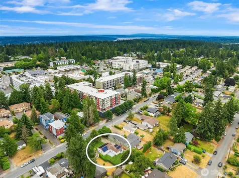 17563 12th Avenue NE Shoreline WA 98155