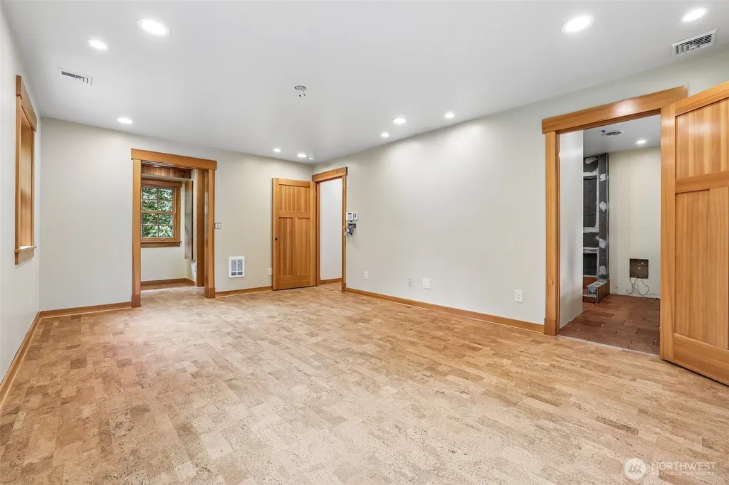 33010 SE 110th Street Issaquah WA 98027