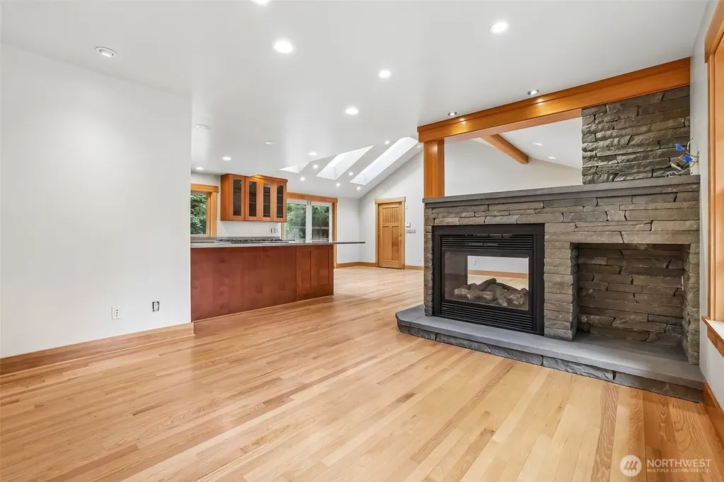 33010 SE 110th Street Issaquah WA 98027