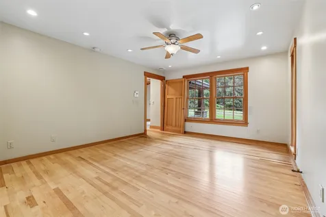 33010 SE 110th Street Issaquah WA 98027