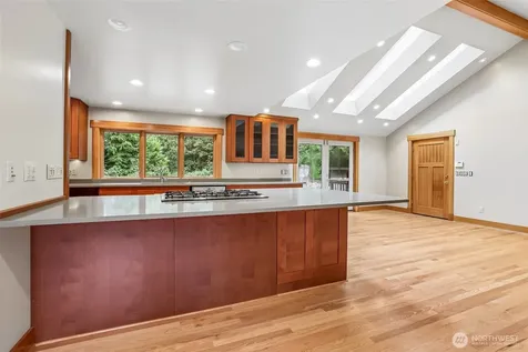 33010 SE 110th Street Issaquah WA 98027
